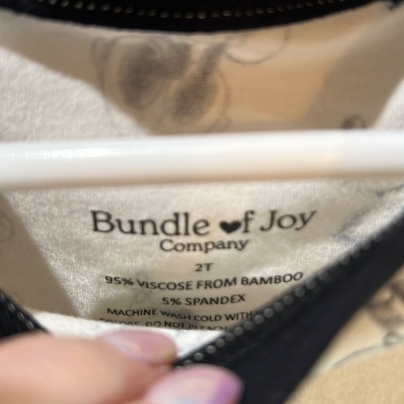 Bundle of Joy Mickey & Minnie bamboo Tshirt!! - Picture 2 of 2